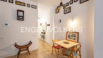 Apartment in Centre photo 8
