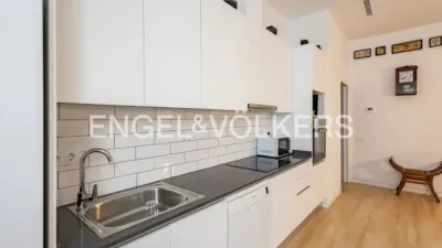 Apartment in Centre photo 9
