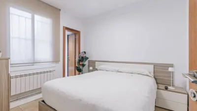 Apartment on Carrer de les Escoles Pies photo 18