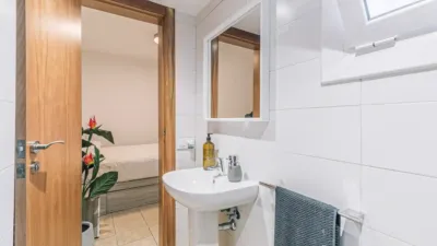 Apartment on Carrer de les Escoles Pies photo 22