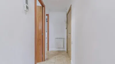 Apartment on Carrer de les Escoles Pies photo 23