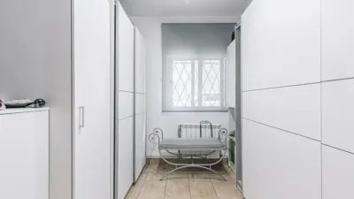 Apartment on Carrer de les Escoles Pies photo 31