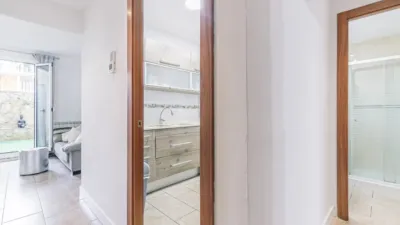 Apartment on Carrer de les Escoles Pies photo 33