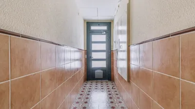 Apartment on Carrer de les Escoles Pies photo 34