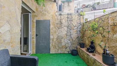 Apartment on Carrer de les Escoles Pies photo 7