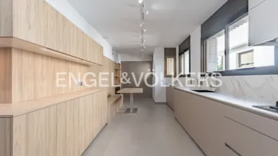 Casa en alquiler en L'Eixample-Torreblanca, L'Eixample-Torreblanca (Sant Cugat del Vallès) de 6.800 €<span>/mes</span>