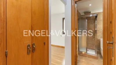 Casa en alquiler en L'Eixample-Torreblanca, L'Eixample-Torreblanca (Sant Cugat del Vallès) de 6.800 €<span>/mes</span>