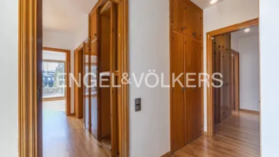 Casa en alquiler en L'Eixample-Torreblanca, L'Eixample-Torreblanca (Sant Cugat del Vallès) de 6.800 €<span>/mes</span>
