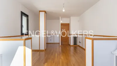 Casa en alquiler en L'Eixample-Torreblanca, L'Eixample-Torreblanca (Sant Cugat del Vallès) de 6.800 €<span>/mes</span>