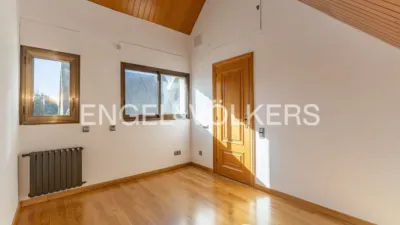 Casa en alquiler en L'Eixample-Torreblanca, L'Eixample-Torreblanca (Sant Cugat del Vallès) de 6.800 €<span>/mes</span>