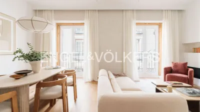 Apartment on Calle de la Madera photo 2