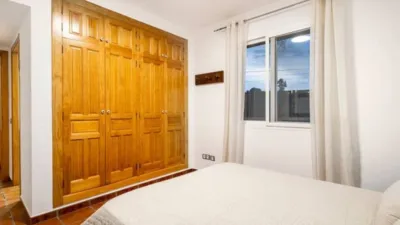 Casa en alquiler en Riba-Roja de Túria, Riba-roja de Túria de 2.500 €<span>/mes</span>