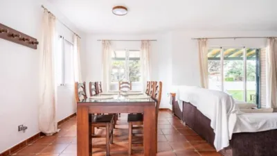 Casa en alquiler en Riba-Roja de Túria, Riba-roja de Túria de 2.500 €<span>/mes</span>