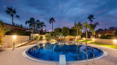 Casa en alquiler en Riba-Roja de Túria, Riba-roja de Túria de 2.500 €<span>/mes</span>
