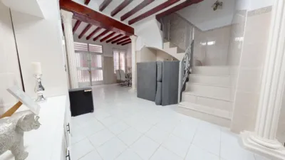 Semi-detached house on Carrer Nou del Doctor J. Brot photo 4