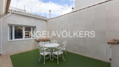 Terraced house on Pedro Maza Street photo 23