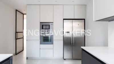 Apartamento en alquiler en Calle Marceliano Santa María - Imagen 9