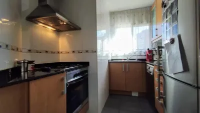 Piso en venta en Avinguda de Santa Eulàlia, cerca de Carrer del Germà Joaquim, Segle XX (Distrito Segle XX-La Cogullada. Terrassa) de 198.000 €