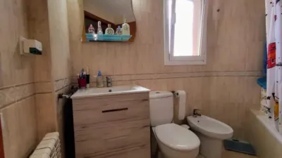 Piso en venta en Avinguda de Santa Eulàlia, cerca de Carrer del Germà Joaquim, Segle XX (Distrito Segle XX-La Cogullada. Terrassa) de 198.000 €