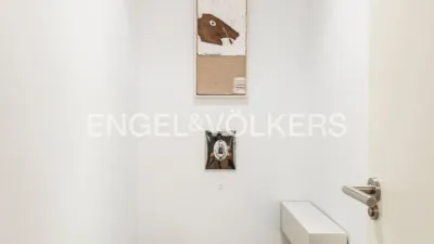 Duplex on Calle de Valliciergo photo 25