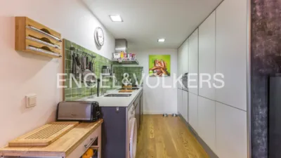 Duplex on Calle de Valliciergo photo 8