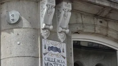 Duplex on Calle de la Montera photo 2
