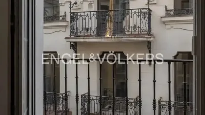 Apartment on Calle de las Infantas photo 16