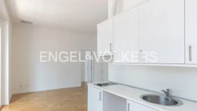 Apartment on Calle de las Infantas photo 8