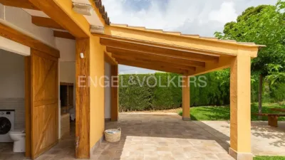Casa en alquiler en Carrer de la Foia de Bunyol, Urbanizaciones Cumbres de Calicanto-Manyes-Barbeta (Torrent) de 1.950 €<span>/mes</span>