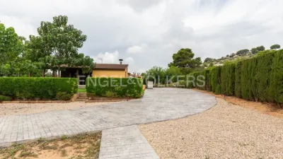 Casa en alquiler en Carrer de la Foia de Bunyol, Urbanizaciones Cumbres de Calicanto-Manyes-Barbeta (Torrent) de 1.950 €<span>/mes</span>