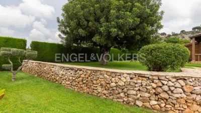 Casa en alquiler en Carrer de la Foia de Bunyol, Urbanizaciones Cumbres de Calicanto-Manyes-Barbeta (Torrent) de 1.950 €<span>/mes</span>