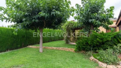 Casa en alquiler en Carrer de la Foia de Bunyol, Urbanizaciones Cumbres de Calicanto-Manyes-Barbeta (Torrent) de 1.950 €<span>/mes</span>