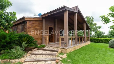 Casa en alquiler en Carrer de la Foia de Bunyol, Urbanizaciones Cumbres de Calicanto-Manyes-Barbeta (Torrent) de 1.950 €<span>/mes</span>