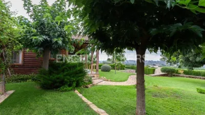 Casa en alquiler en Carrer de la Foia de Bunyol, Urbanizaciones Cumbres de Calicanto-Manyes-Barbeta (Torrent) de 1.950 €<span>/mes</span>