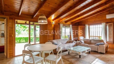 Casa en alquiler en Carrer de la Foia de Bunyol, Urbanizaciones Cumbres de Calicanto-Manyes-Barbeta (Torrent) de 1.950 €<span>/mes</span>