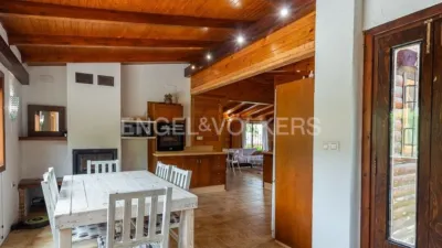 Casa en alquiler en Carrer de la Foia de Bunyol, Urbanizaciones Cumbres de Calicanto-Manyes-Barbeta (Torrent) de 1.950 €<span>/mes</span>