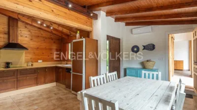 Casa en alquiler en Carrer de la Foia de Bunyol, Urbanizaciones Cumbres de Calicanto-Manyes-Barbeta (Torrent) de 1.950 €<span>/mes</span>