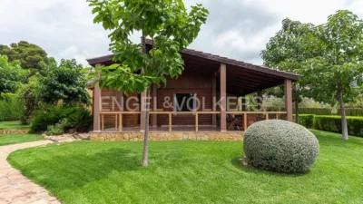 Casa en alquiler en Carrer de la Foia de Bunyol, Urbanizaciones Cumbres de Calicanto-Manyes-Barbeta (Torrent) de 1.950 €<span>/mes</span>