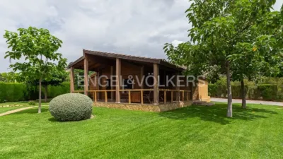 Casa en alquiler en Carrer de la Foia de Bunyol, Urbanizaciones Cumbres de Calicanto-Manyes-Barbeta (Torrent) de 1.950 €<span>/mes</span>
