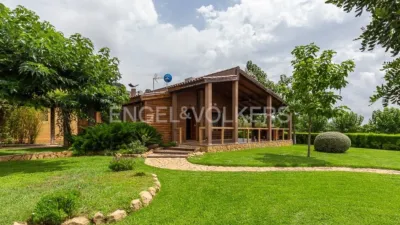 Casa en alquiler en Carrer de la Foia de Bunyol, Urbanizaciones Cumbres de Calicanto-Manyes-Barbeta (Torrent) de 1.950 €<span>/mes</span>