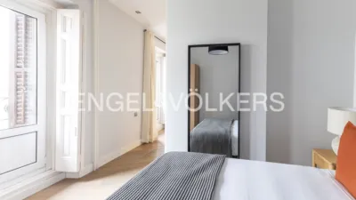 Piso en alquiler en Calle de San Bernardino - Imagen 13