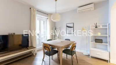 Piso en alquiler en Calle de San Bernardino - Imagen 3