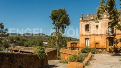 Rustic property in Cervelló photo 13