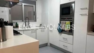 Piso en alquiler en Carrer de Don Armando Palacio Valdés - Imagen 24
