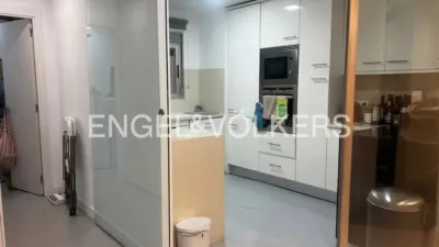 Piso en alquiler en Carrer de Don Armando Palacio Valdés - Imagen 29