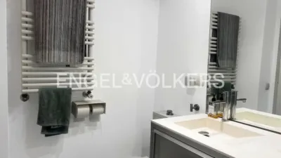 Piso en alquiler en Carrer de Don Armando Palacio Valdés - Imagen 40