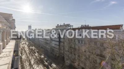 Ático en alquiler en Calle de Sagasta - Imagen 38