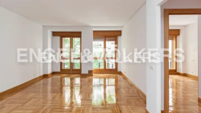 Piso en alquiler en Argüelles - Imagen 2