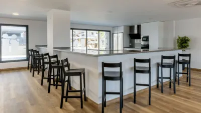 Penthouse on Avenida Anda Jaleo photo 4