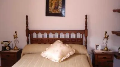 Casa en venta en Calle del Castillo, 18, El Cuervo de 133.000 €